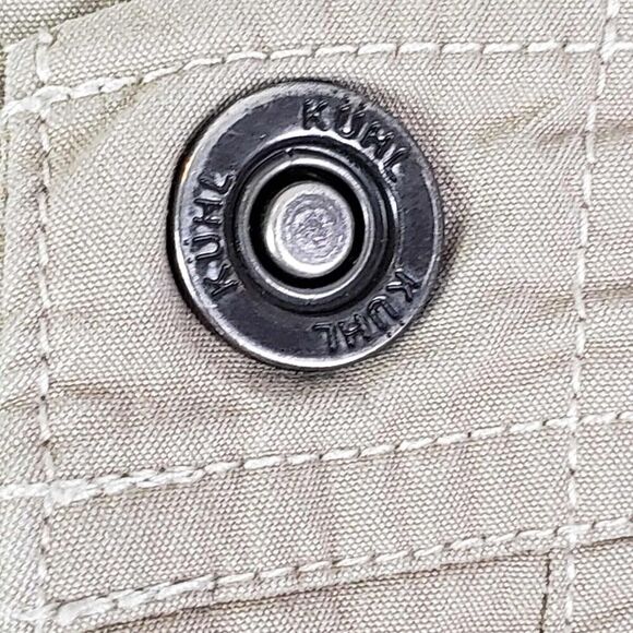 Kuhl Shorts Womens Size 8 Tan Beige Pockets Logo Hiking Canvas 32 - Picture 8 of 13